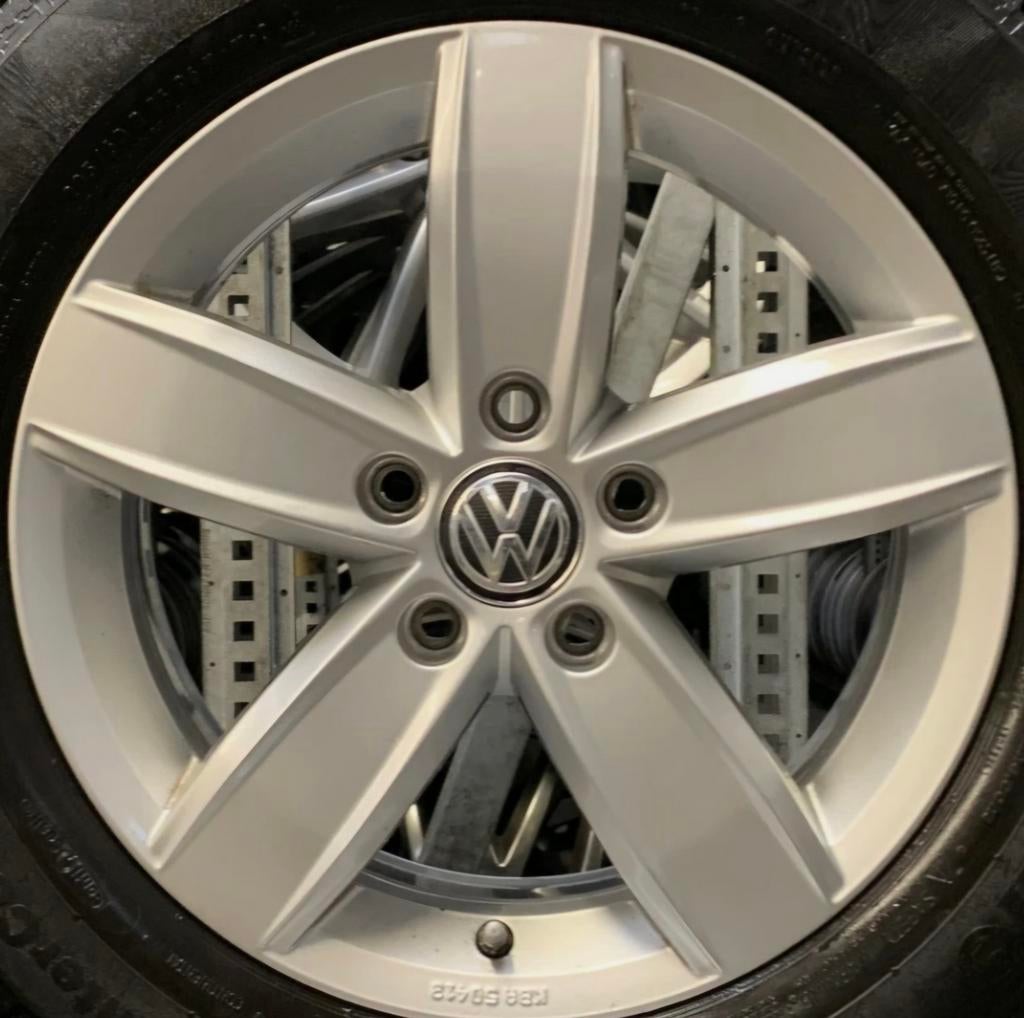 Jantes Aluminium Volkswagen 205 60 R16, Enlèvement, Pneus hiver, Jante(s)