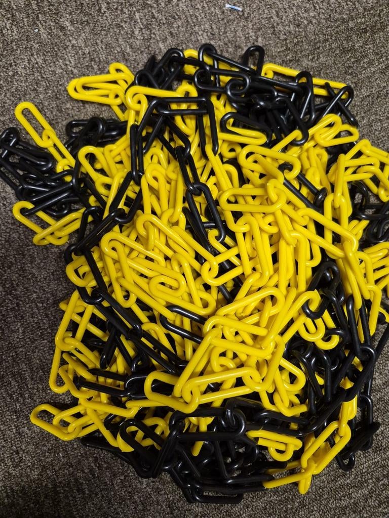 Zwart-gele ketting, Doe-het-zelf en Bouw, Ophalen