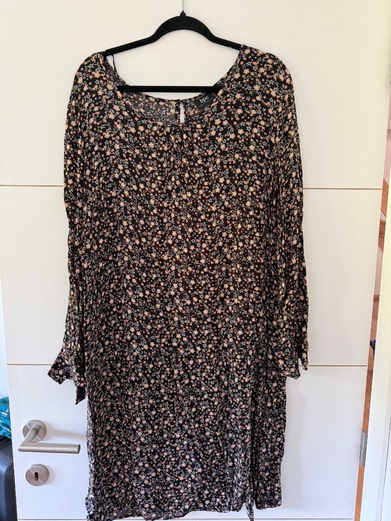 Robe Bonprix noir à motifs, Kleding | Dames, Zwart, Bpc bonprix collect, Maat 46/48 (XL) of groter, Nieuw