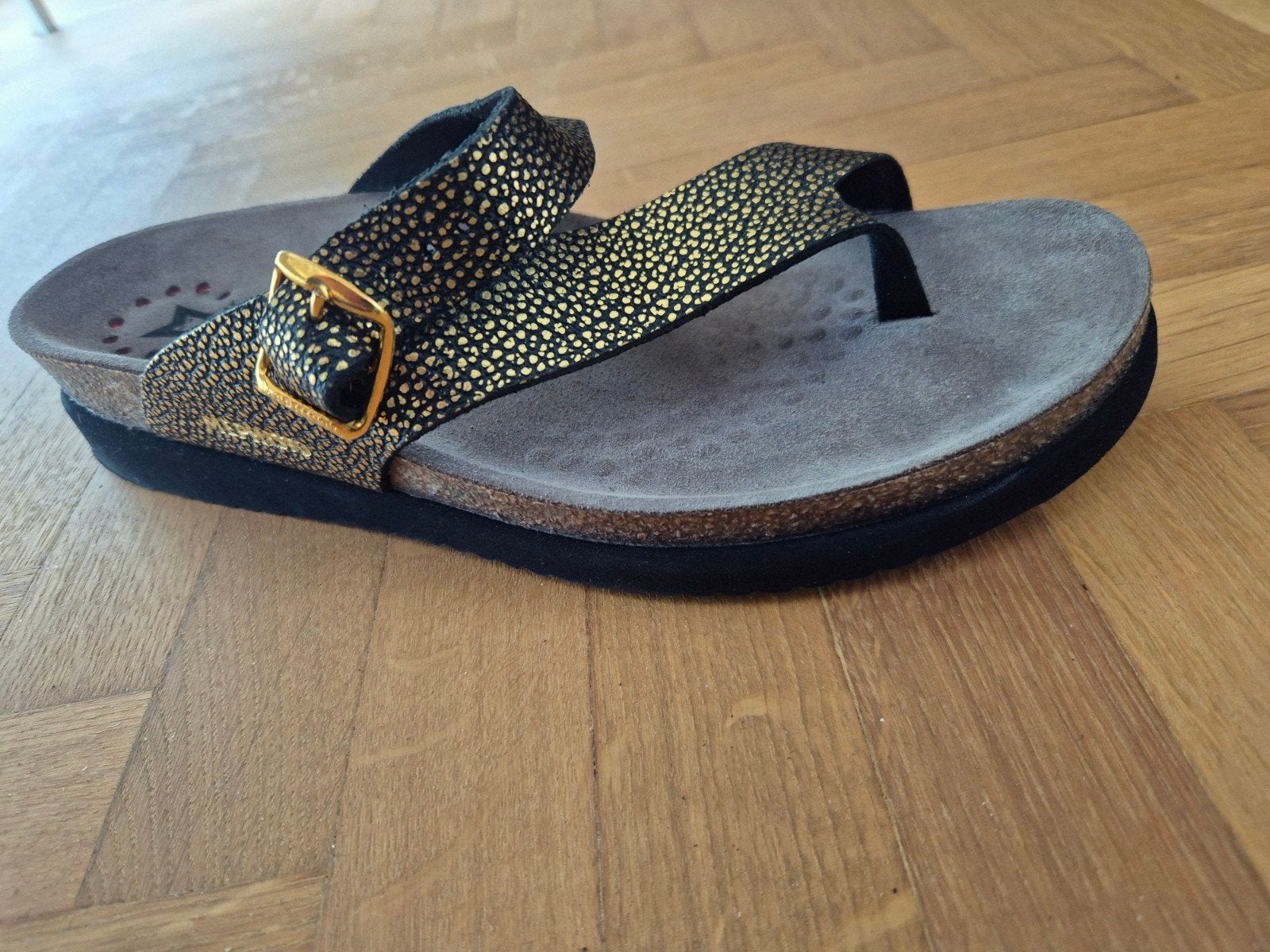 Mephisto slippers, nieuw, Ophalen of Verzenden, Slippers