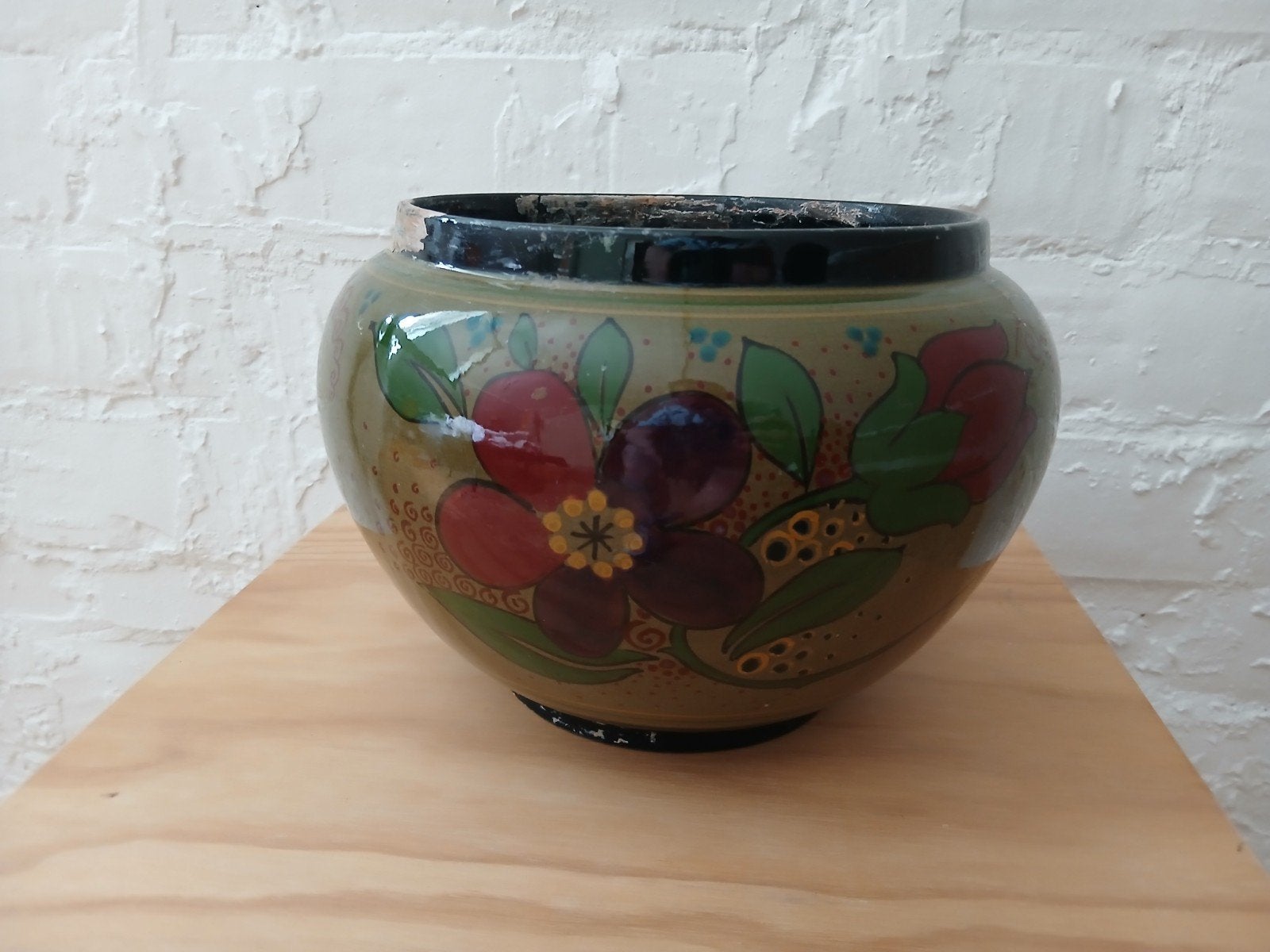 Antieke bloempot, Enlèvement