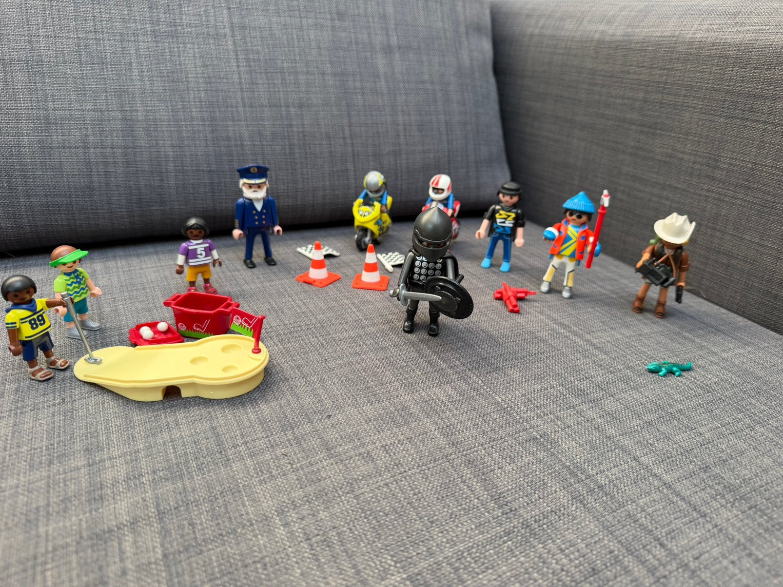 Playmobil figuren lot / set met voertuigen en accessoires, Enlèvement, Utilisé, Pièces détachées, Figurines