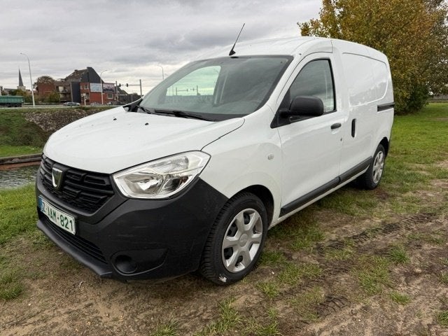 Dacia Dokker 1.3 benzine gekeurd voor verkoop 7800€netto, Achat, 2 places, Boîte manuelle, Entretenue par le concessionnaire