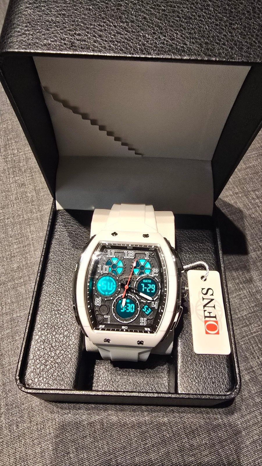 OFNS herenhorloge digitaal/analoog – wit – nieuw in doos, Enlèvement ou Envoi