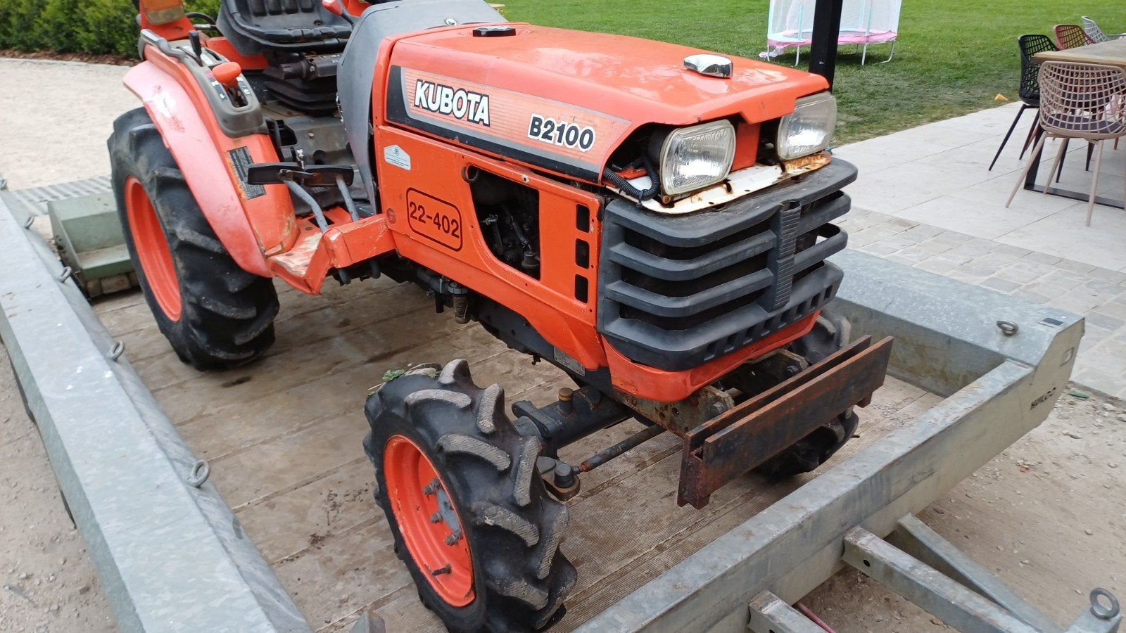kubota b2100 minitractor, Enlèvement