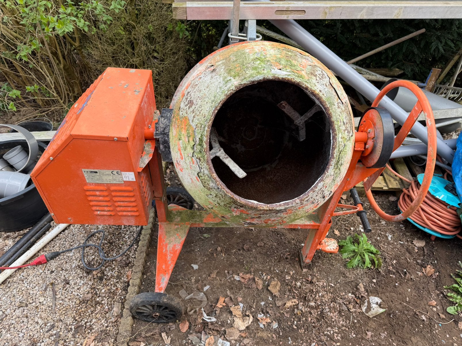 Betonmolen SIRL 190d - 155l, Ophalen, Gebruikt