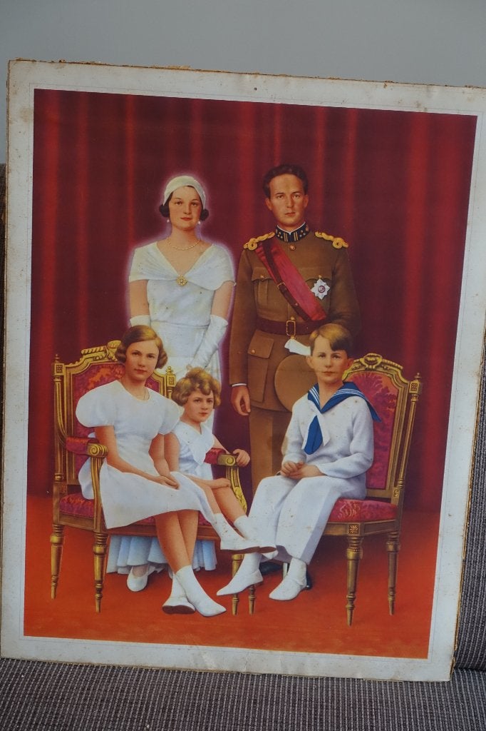 RYL #7 - FOTO LEOPOLD III EN ASTRID MET DE KINDEREN, Verzamelen, Ophalen of Verzenden, Gebruikt, Kaart, Foto of Prent