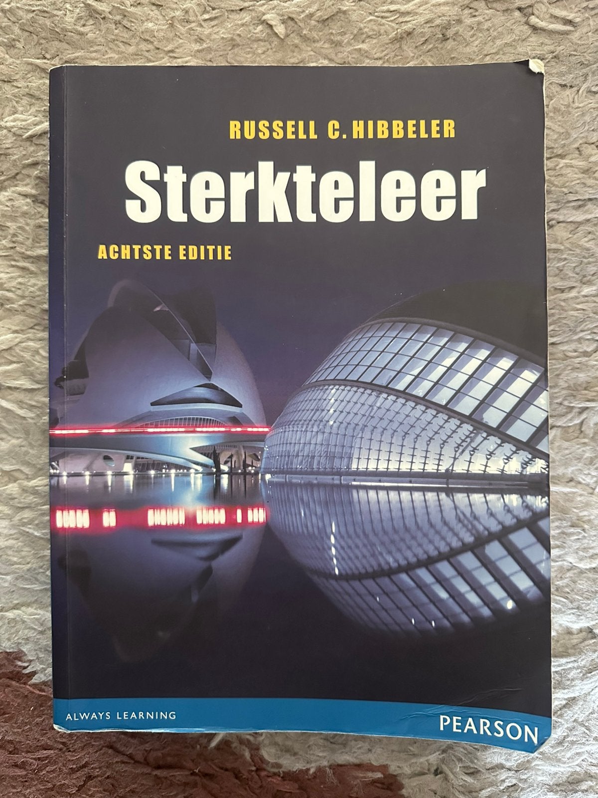 Russell C. Hibbeler - Sterkteleer, Ophalen, Nederlands, Russell C. Hibbeler