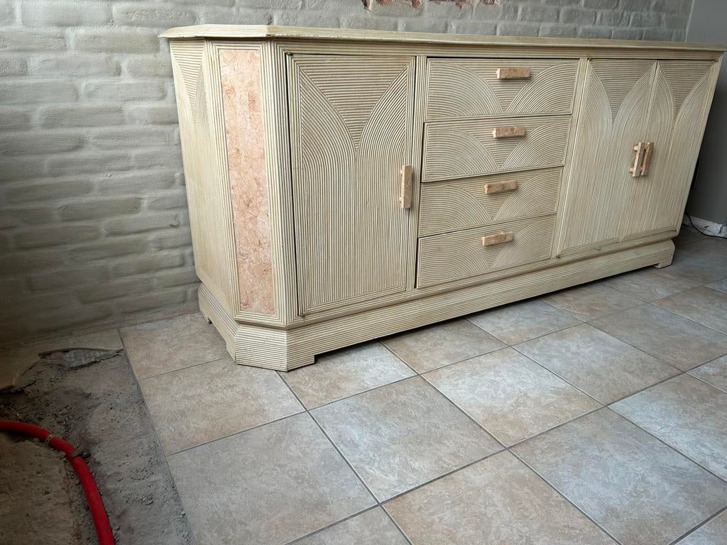 Kast op tafel, Ophalen, Gebruikt