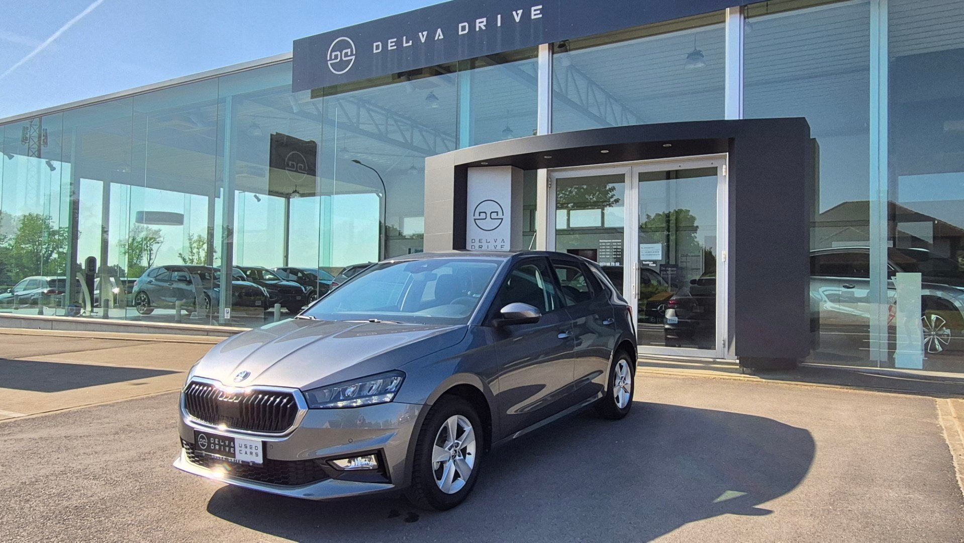Skoda Fabia 1.0 TSI Selection DSG ✅ Automaat ✅ 9200 km, Autos, Skoda, Argent ou Gris, Entreprise, Carnet d'entretien, 5 portes