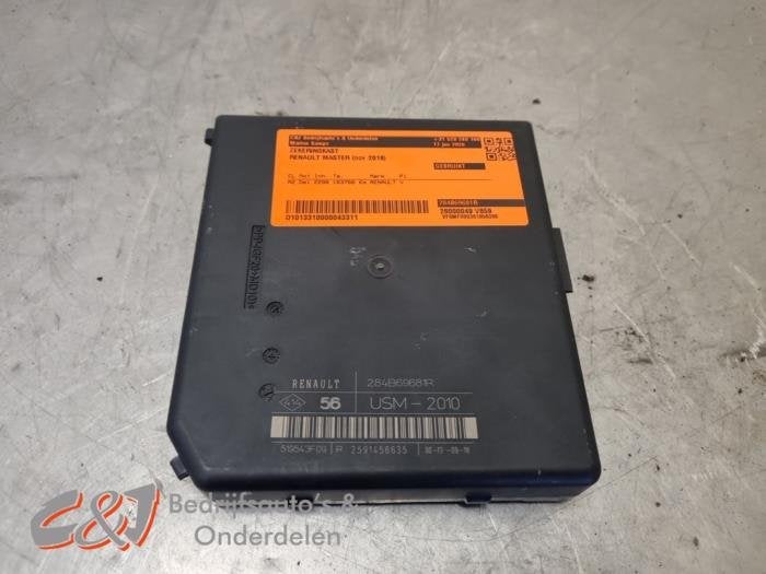 Zekeringkast van een Renault Master, Gebruikt, -, Renault, -