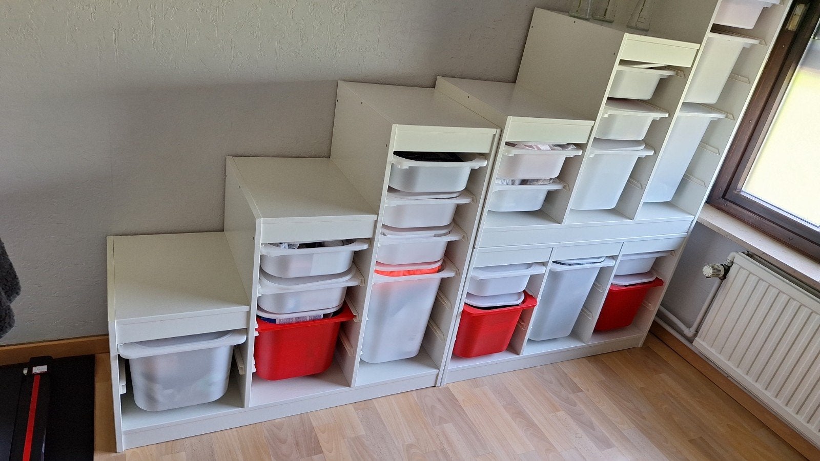 Mag vlug weg ☺️ 3 Kallax kasten +21 bakken met deksels, Ophalen, Zo goed als nieuw