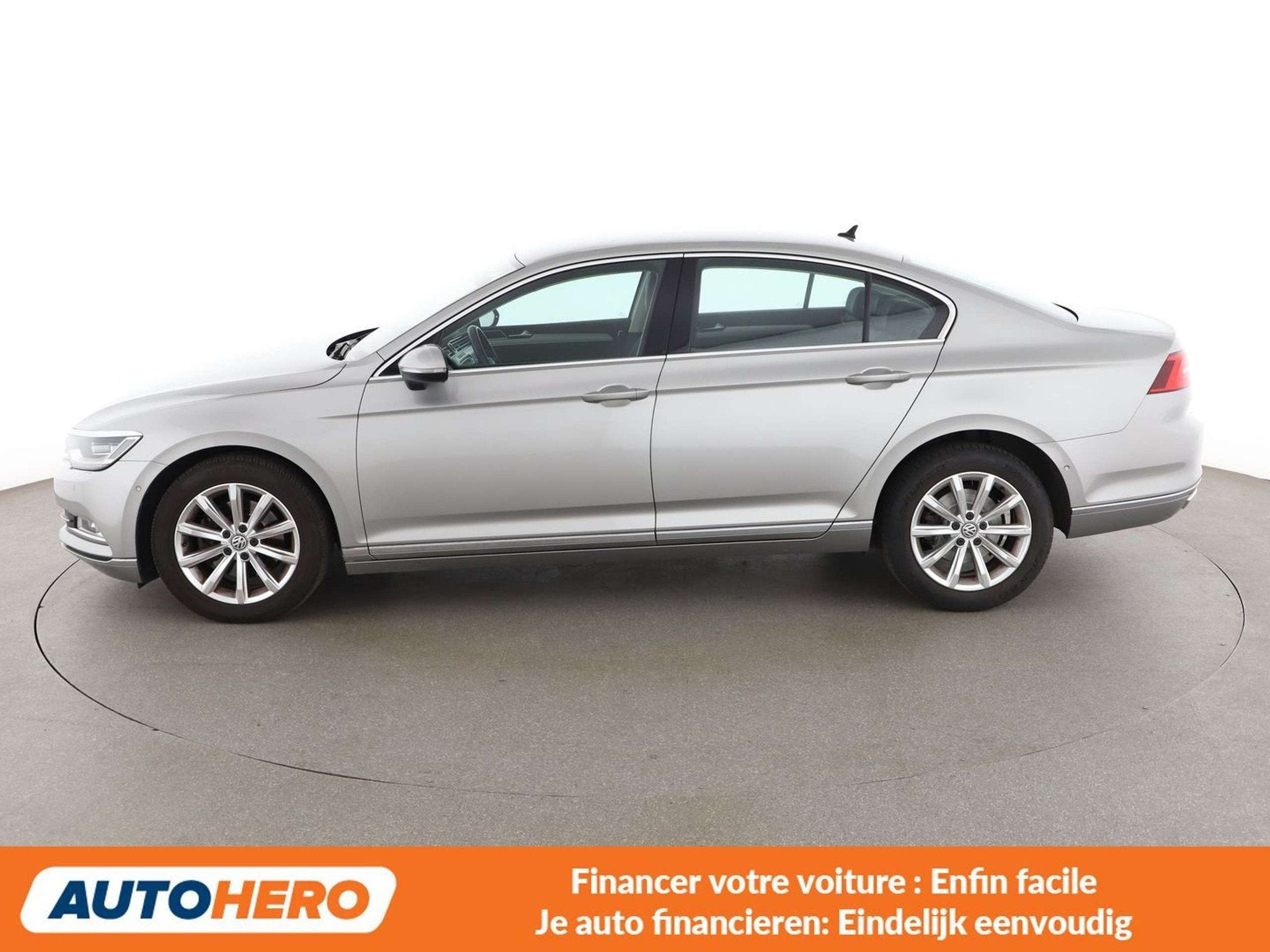Volkswagen Passat 1.6 TDI Carat BlueMotion Tech, Autos, Argent ou Gris, Achat, 4 portes, Alcantara