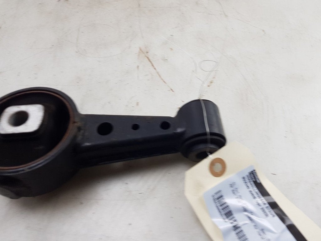 SUPPORT BOITE DE VITESSES Suzuki Ignis (MF) (01-2016/-), Utilisé, Suzuki