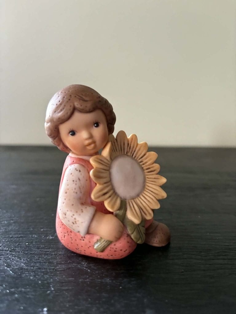 Fille Goebel avec tournesol, Collections, Enlèvement ou Envoi, Comme neuf