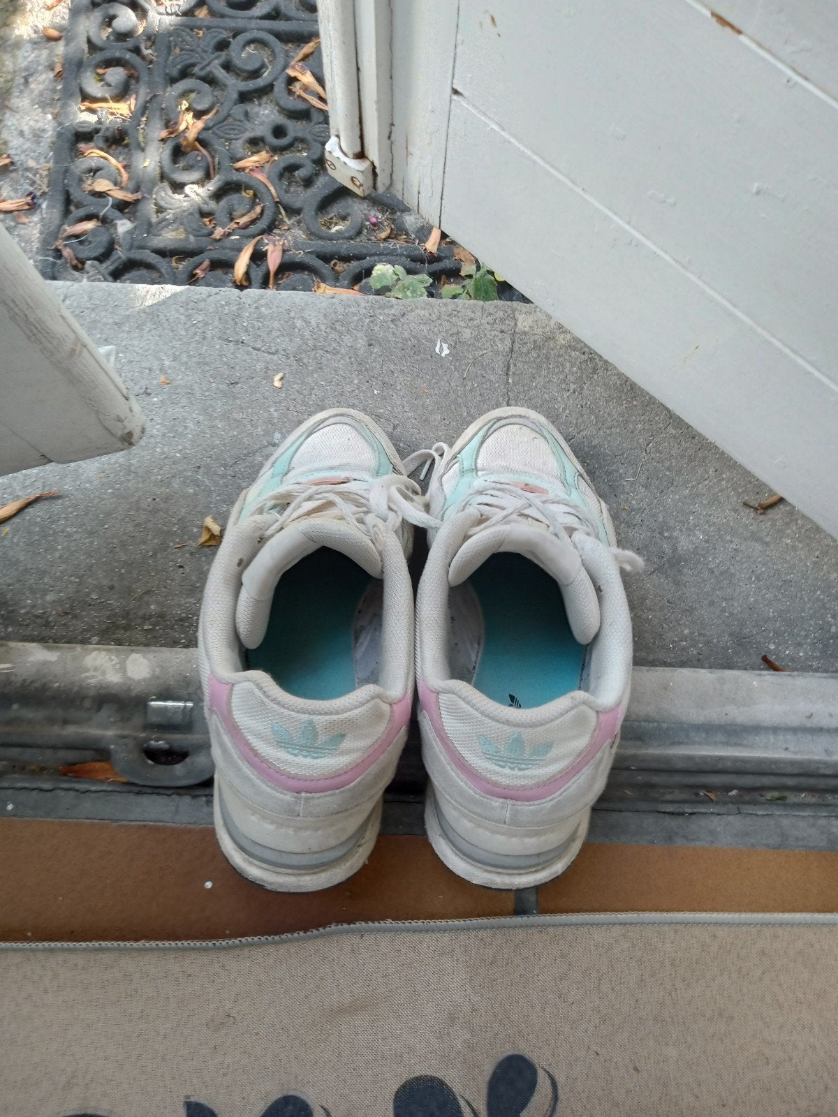 Marque Au 3 Bandes size 46, Adidas, Course à pied, Enlèvement ou Envoi, Chaussures de course à pied
