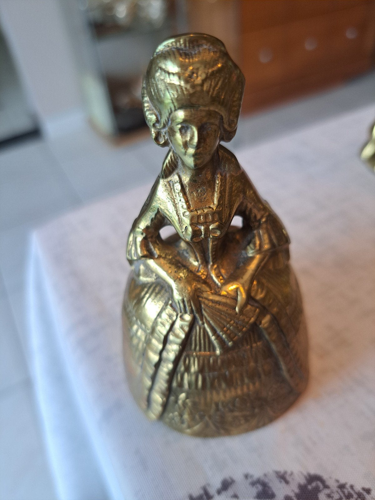 vintage messing tafelbel,  Victoriaanse dame, Ophalen of Verzenden