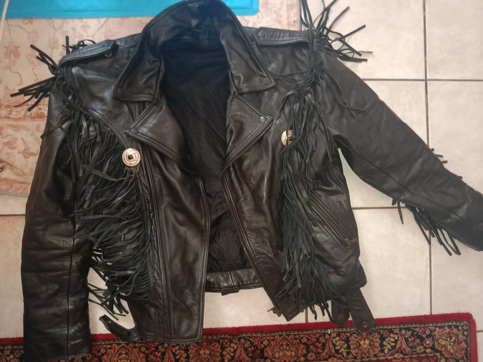 Vintage lederen motor jas (Vrouwen maat M), Ophalen, Zo goed als nieuw, Maat 38/40 (M), Zwart