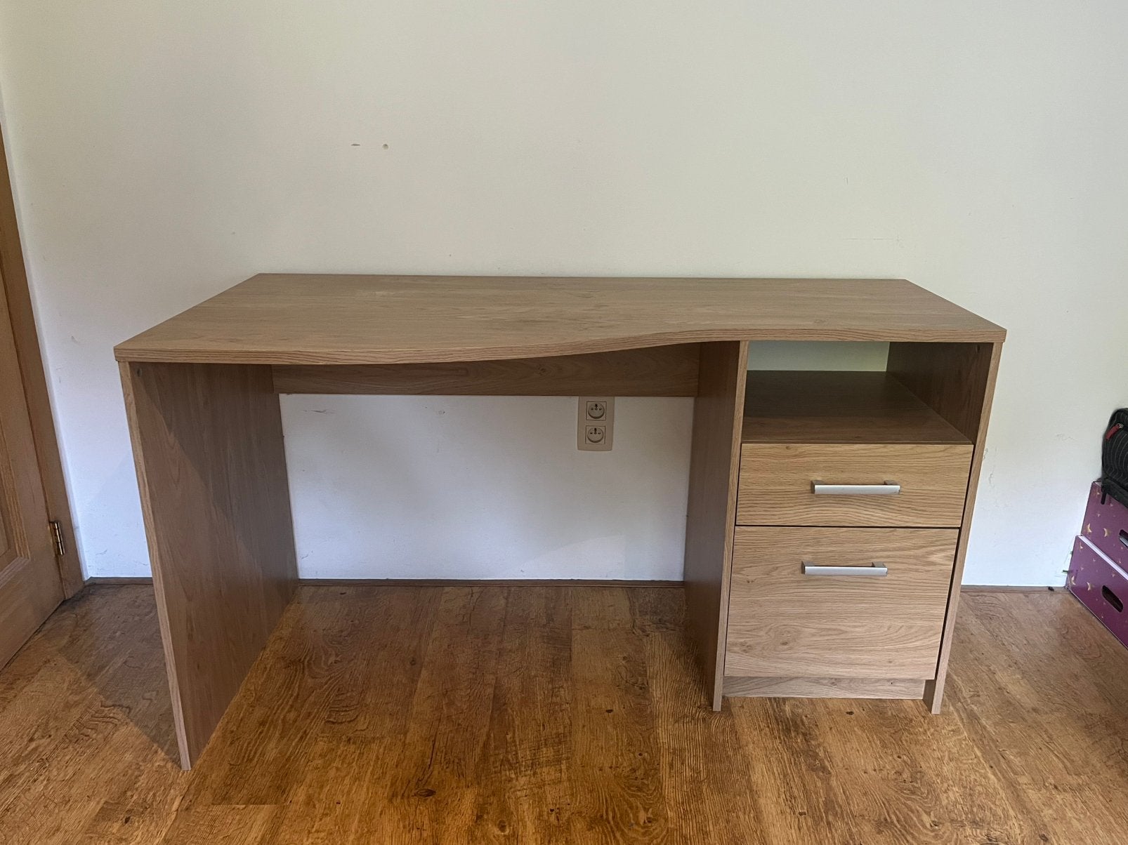 Bureau hout, Huis en Inrichting, Bureaus, Ophalen, Zo goed als nieuw, Hout