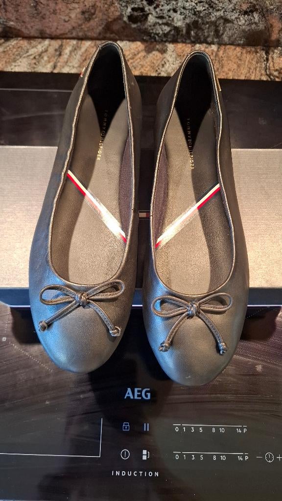 zwarte ballerina's Tommy Hilfiger (maat 40), Zwart, Zo goed als nieuw, Tommy Hilfiger, Ballerina's