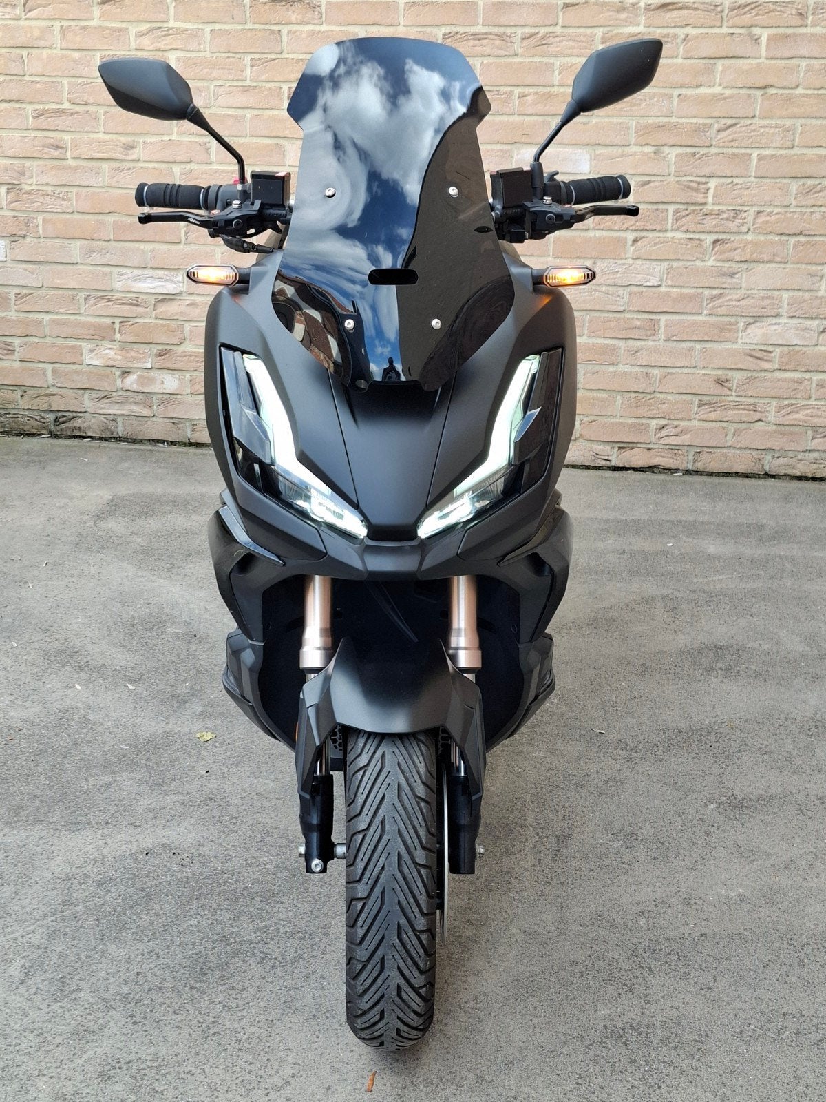 Honda adv 350 Black édition 15.000km  1er propriétaire, 350 cm³, Scooter, 1 cylindre, Automatique