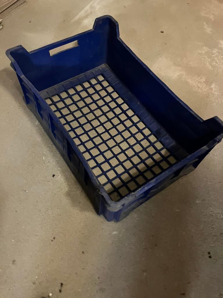 Plastic bak, Ophalen, Gebruikt