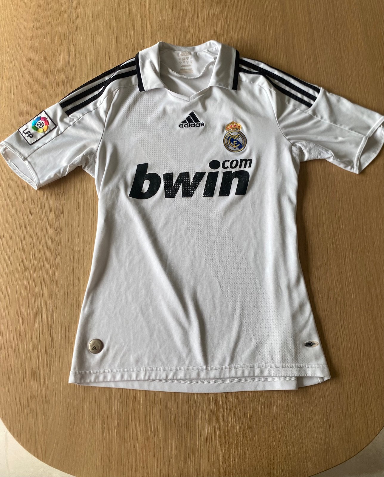Maillot domicile du Real Madrid 2008/2009 — Vintage, Taille S, Enlèvement, Comme neuf, Maillot