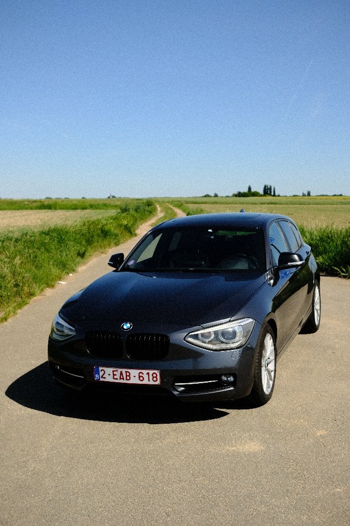 BMW 116i Sport 2013, Argent ou Gris, Achat, Noir, 5 portes