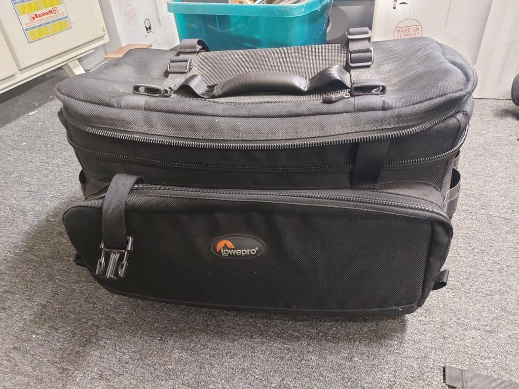 Lowepro cameratas,groot, Audio, Tv en Foto, Foto | Cameratassen, Ophalen of Verzenden, Lowepro