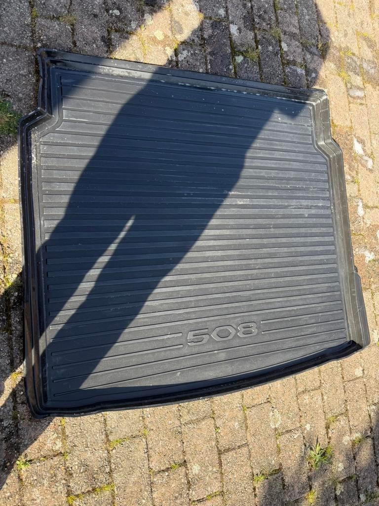 Tapis de coffre plastique pour Peugeot 508 couper., Ophalen, Zo goed als nieuw