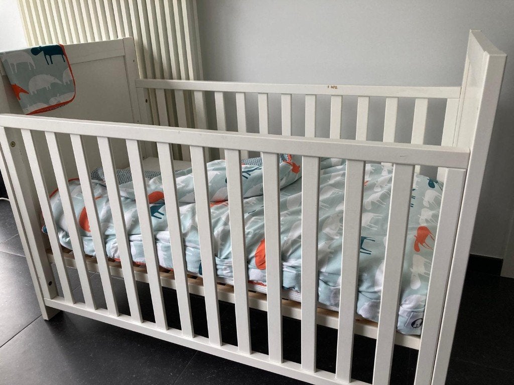 Troll babybed, Kinderen en Baby's, Ophalen, Zo goed als nieuw, Ledikant