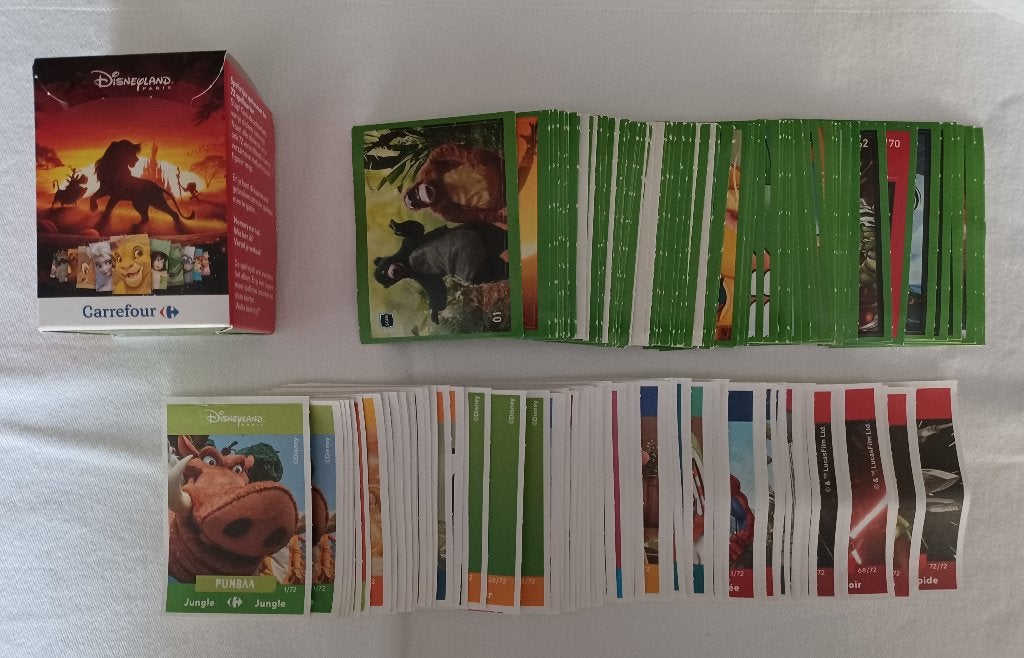 96 stickers, 112 kaarten en 1 doosje Disneyland Paris (2019), Hobby en Vrije tijd, Ophalen of Verzenden, Zo goed als nieuw, Stickers en Plaatjes