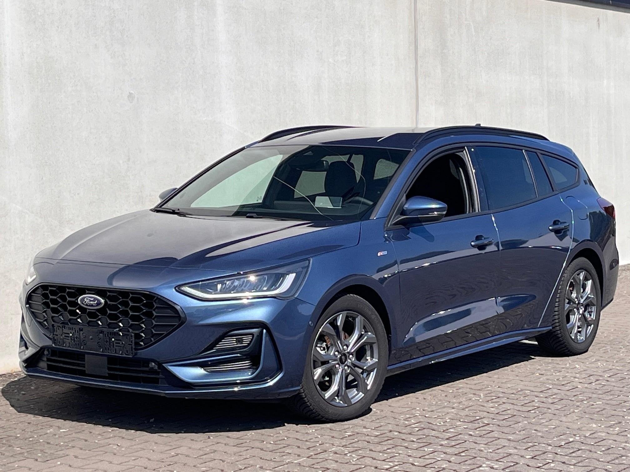 Ford Focus Clipper 1.0i EcoBoost MHEV 92kW ST-Line Design, Auto's, Stof, Gebruikt, Zwart, 5 deurs