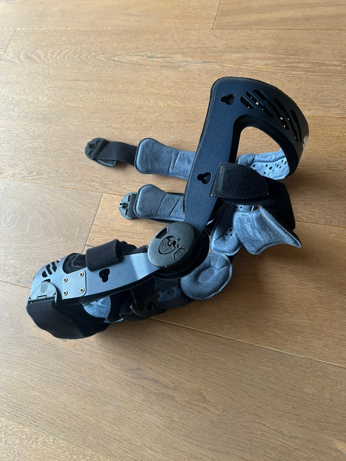 kniebrace rechts, Divers, Enlèvement, Comme neuf