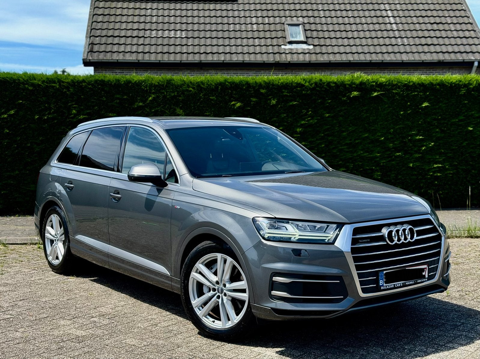 Audi Q7 S-Line à matrice à 7 places LED, Argent ou Gris, Achat, Entreprise, 7 places