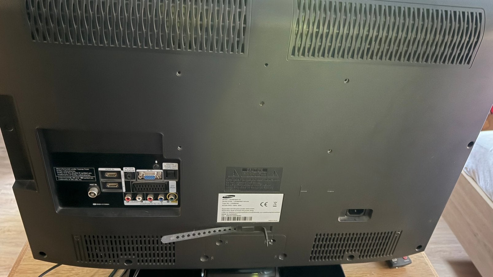 TV Samsung 26 pouces  + télécommande, TV, Hi-fi & Vidéo, Enlèvement, Ne fonctionne pas, Samsung