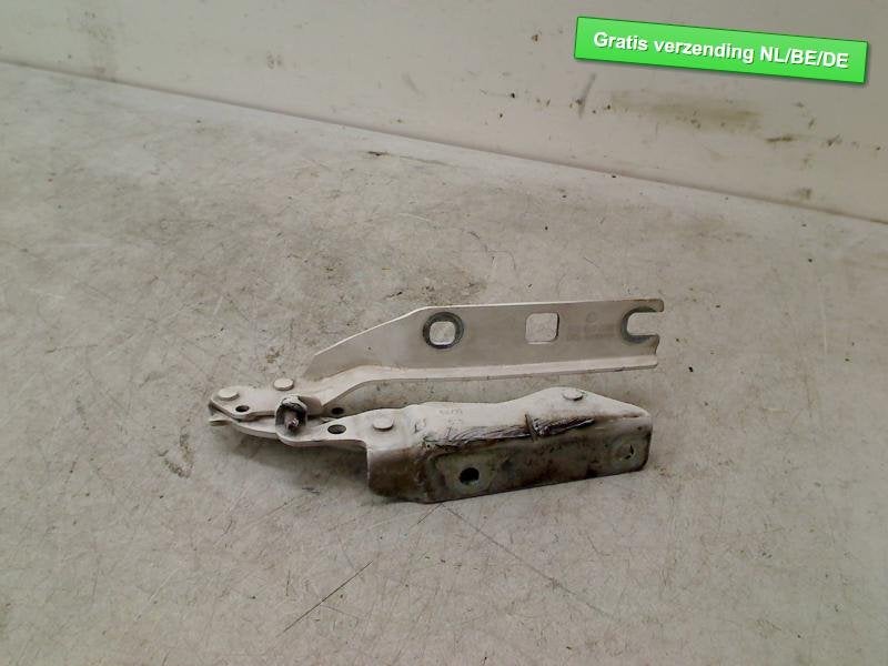 CHARNIERE DE CAPOT GAUCHE GOLF 6 Golf VI (5K1) (5K0823301B), Volkswagen, Volkswagen AG, Utilisé, Kundenbetreuung@volkswagen.de