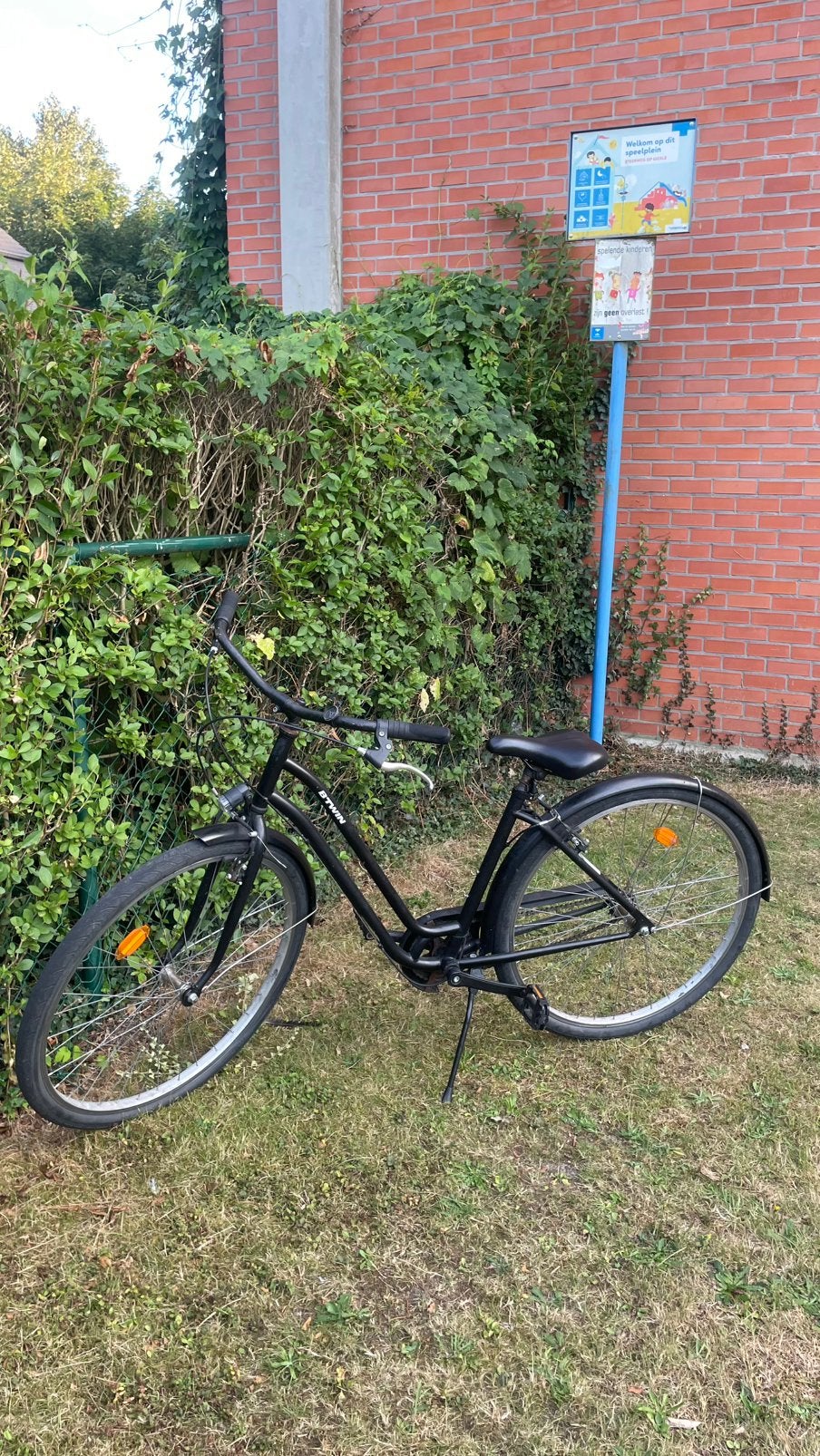 B’Twin stadsfiets 28” – Zeer goede staat, Vélos & Vélomoteurs, Vélos | Femmes | Vélos pour femme, Enlèvement, Utilisé, Frein à disque