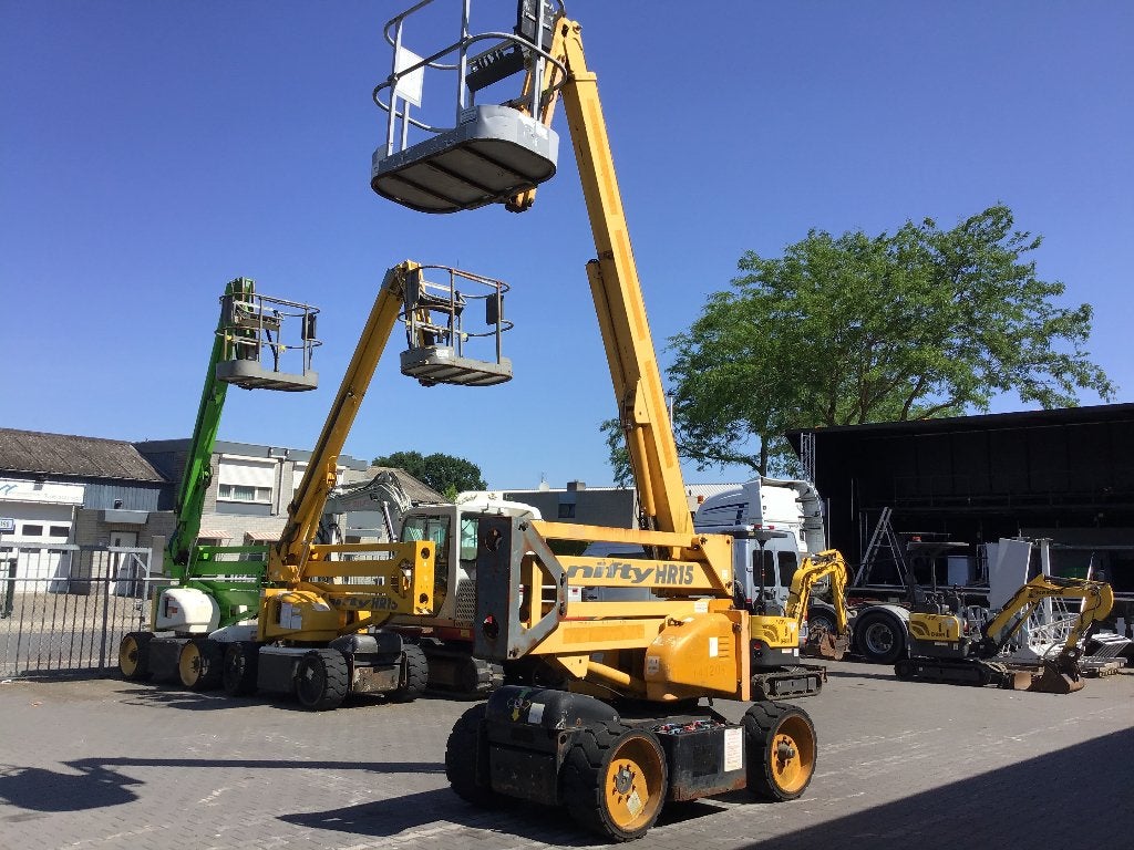 Niftylift HR15 NDE, Ophalen