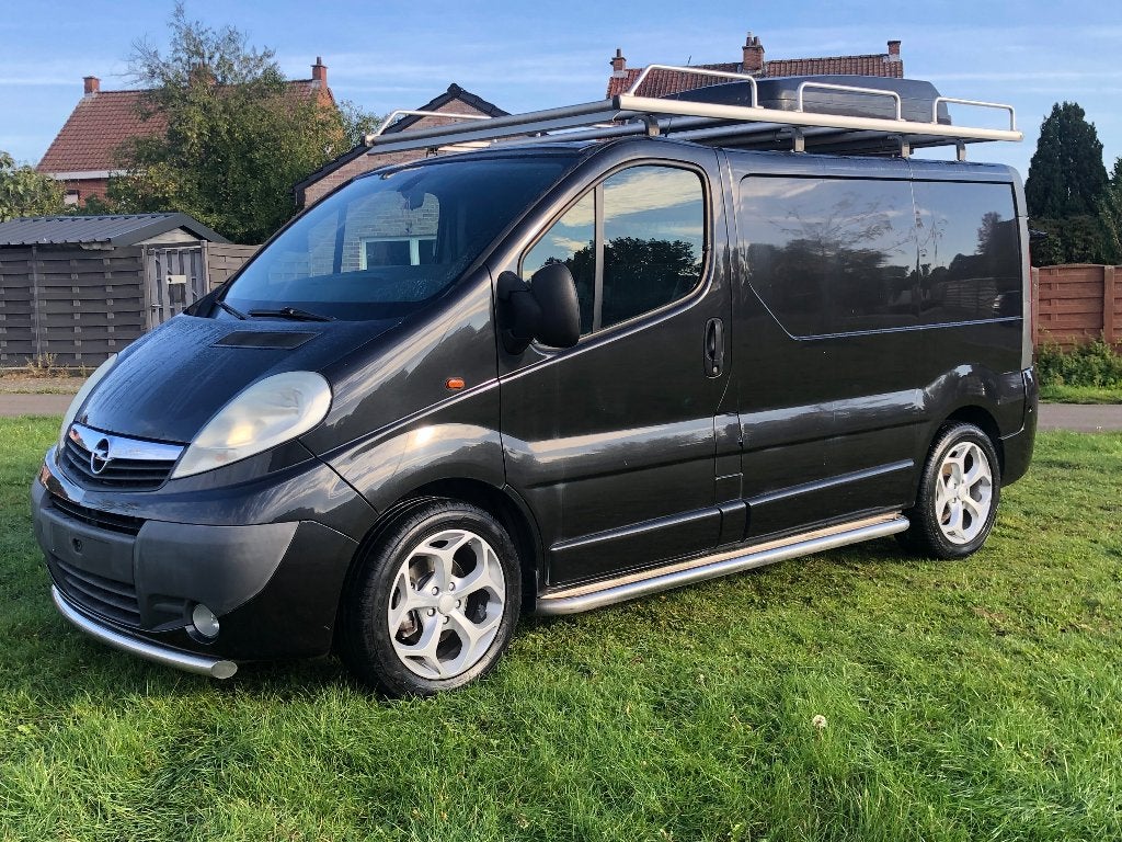 opel vivaro 2.5 CDTI, automaat ! gekeurd verkoop