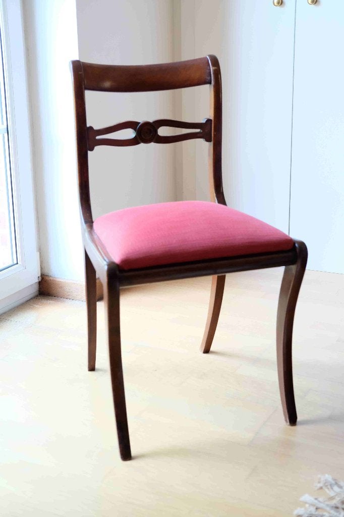 Chaise ancienne en bois, assise rouge-rose, Maison & Meubles, Rouge, Bois, Enlèvement, Utilisé
