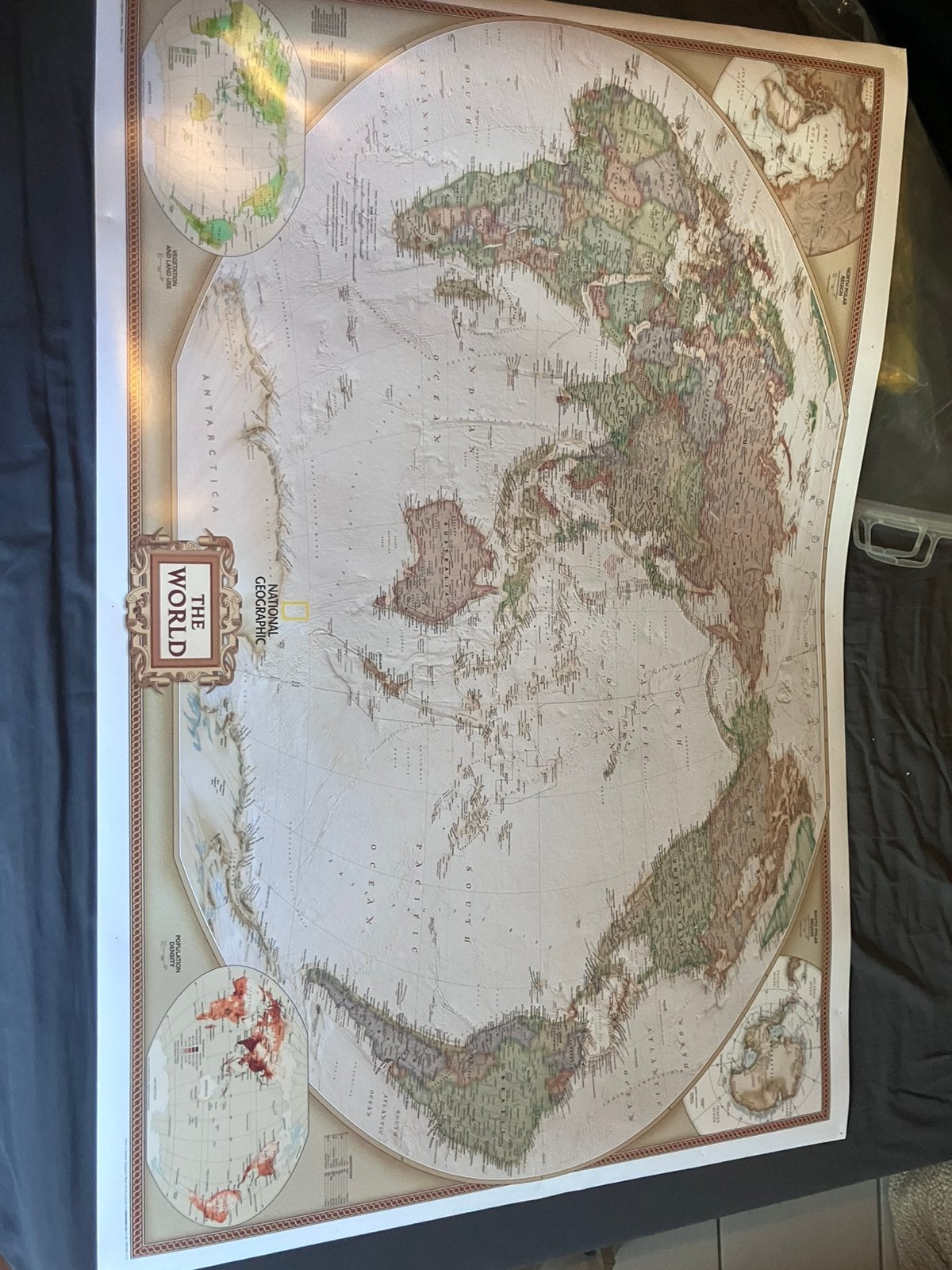 Poster carte du monde, Verzamelen, Ophalen, Zo goed als nieuw