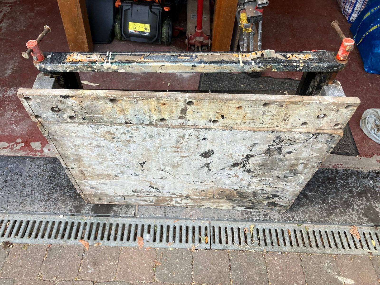 Etabli portatif, Bricolage & Construction, Métaux, Enlèvement, Utilisé, Autres métaux