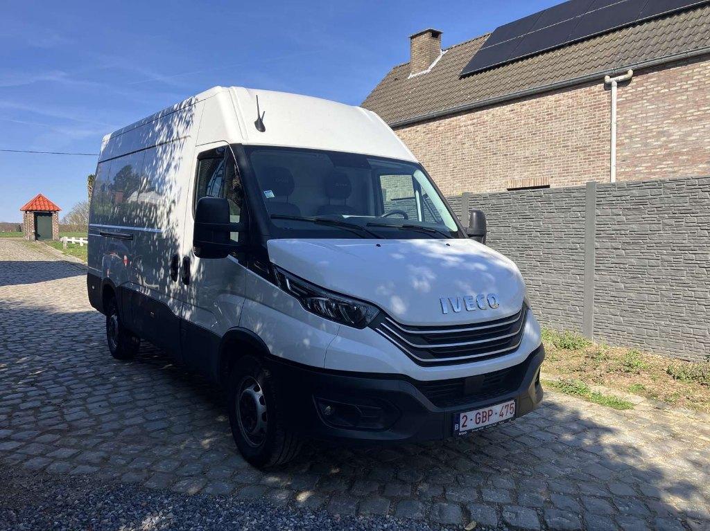 IVECO Daily 2024 - 35S18HA8 V - D30V, Achat, 3 places, Autre carrosserie, Electronic Stability Program (ESP)