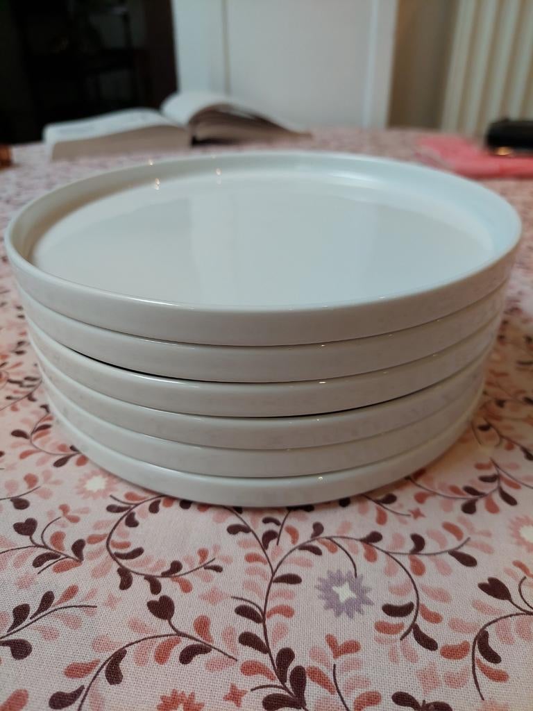 Witte eetborden Sabatier, Huis en Inrichting, Keuken | Servies, Ophalen, Porselein, Bord(en)