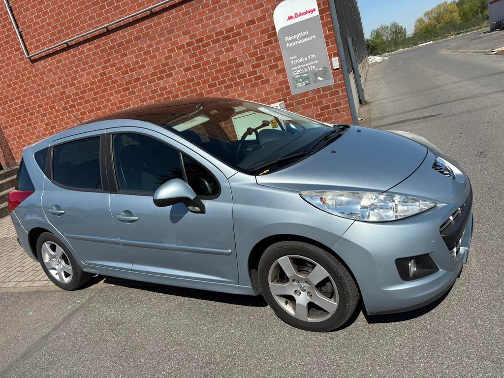 Peugeot 207 sw 1.6 hdi, Auto's, Euro 5, Particulier, Panoramadak, Te koop