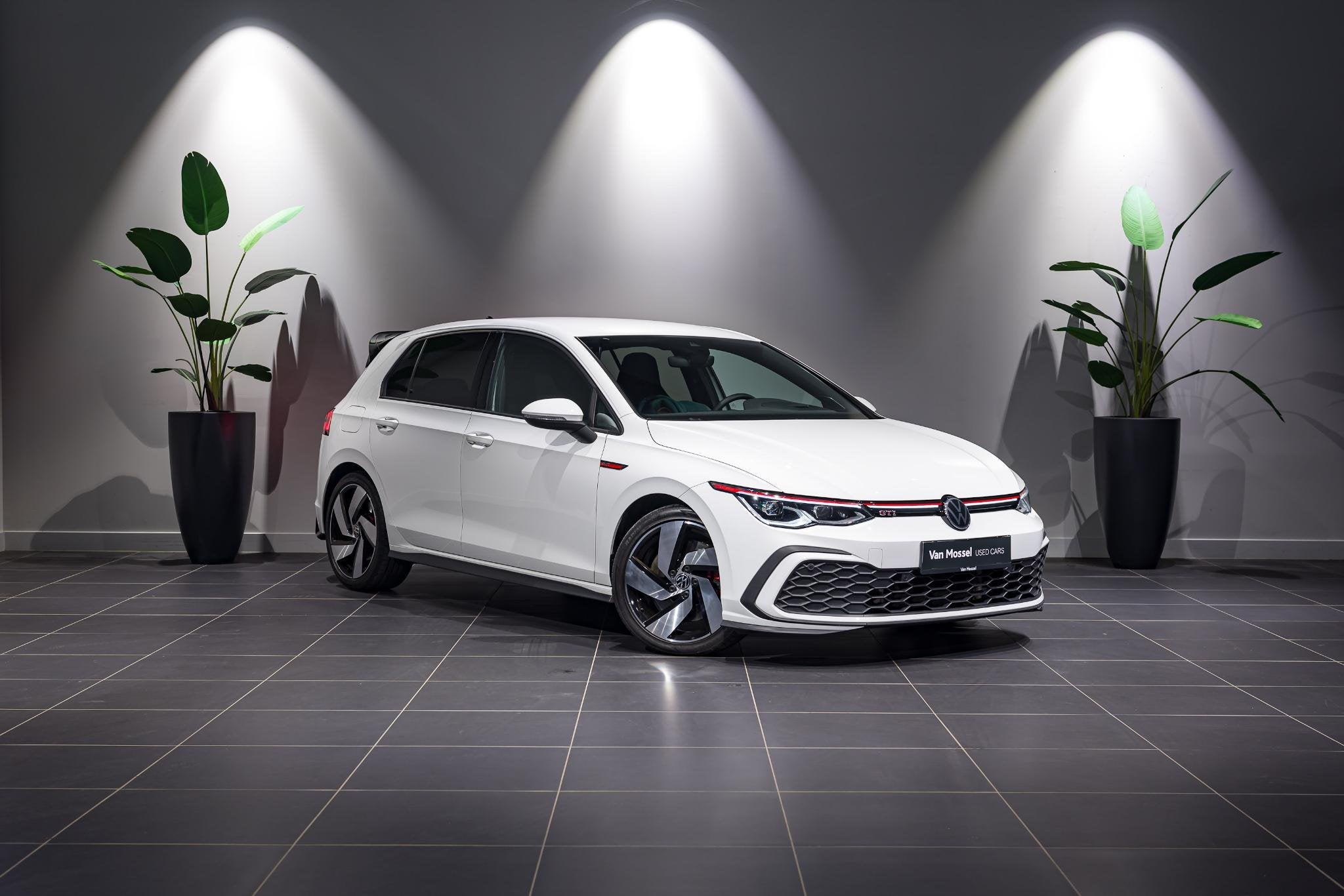 Volkswagen Golf VIII 2.0 TSI GTI DSG HARMAN KARDON | DCC | I, Auto's, 245 pk, Gebruikt, 4 cilinders, https://public.car-pass.be/vhr/4106d589-d543-4d40-9ce6-d59a053ab6ce