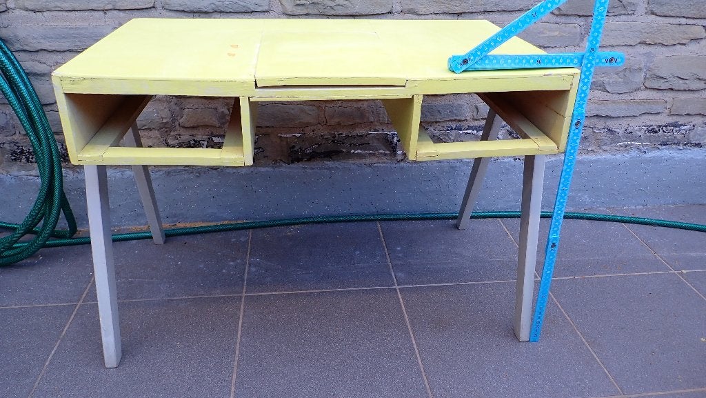 Bureau enfant - vintage, Enlèvement, Utilisé