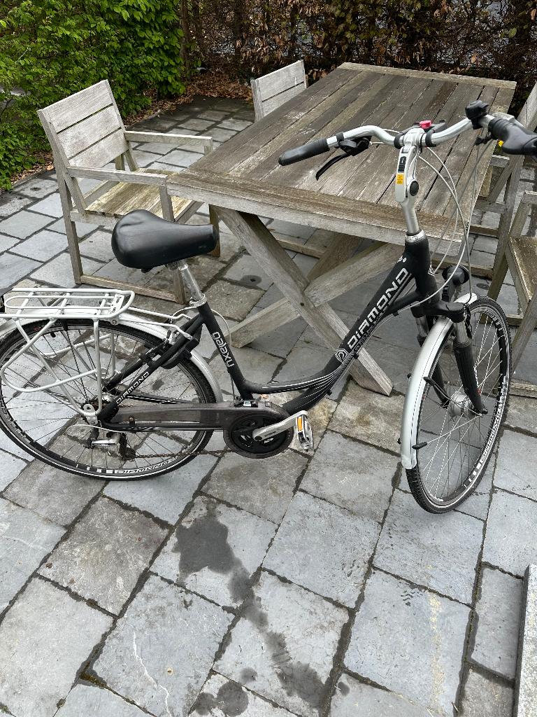 Vélo femme  Diamond, Enlèvement