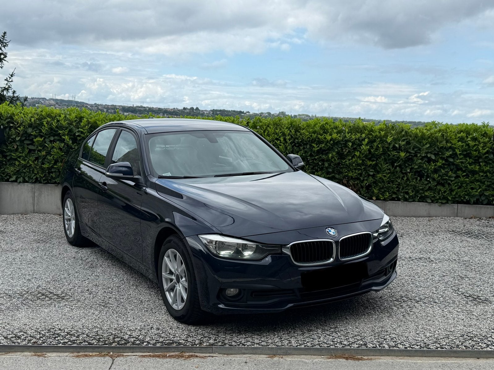 Bmw f30 318d xdrive, Auto's, BMW, Achterwielaandrijving, 4 cilinders, Blauw, Leder